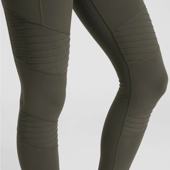Athleta Inclination Moto tight Leggings Green with pockets 47149 - Picture 15 of 15